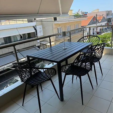 Local Suites - Nea Moudania Chalkidiki Buitenkant foto