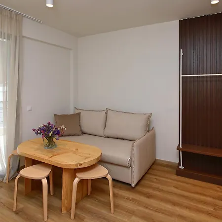 Local Suites - Nea Moudania Chalkidiki Buitenkant foto