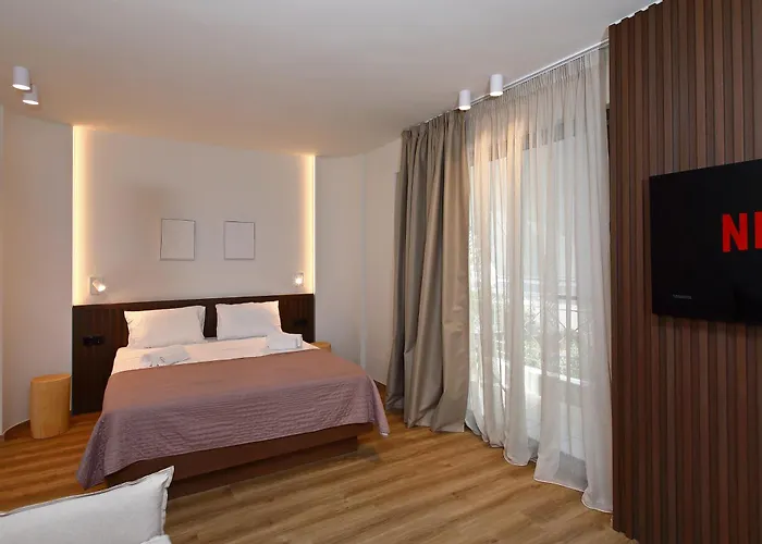 Local Suites - Nea Moudania Chalkidiki