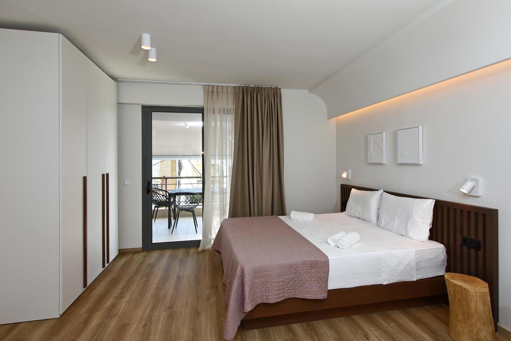 Local - Chalkidiki Apartment *